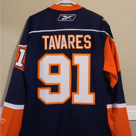 New York Islanders jersey - Picture 4 of 5